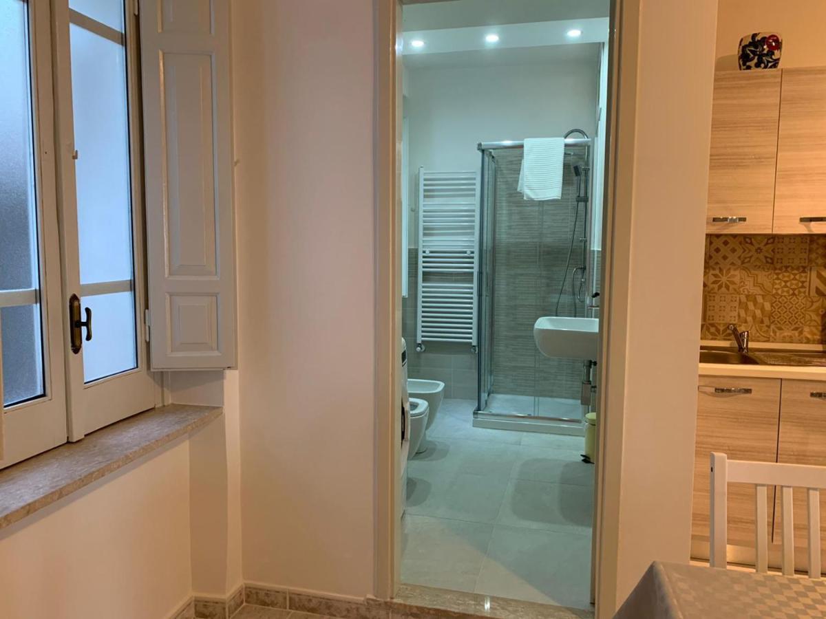 Apartamento Il Nido Delle Rondini Formia Exterior foto