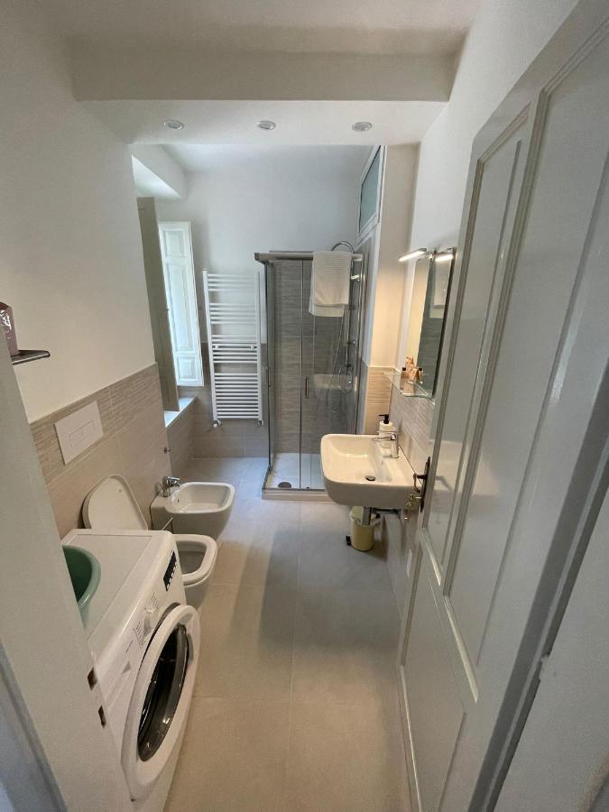 Apartamento Il Nido Delle Rondini Formia Exterior foto