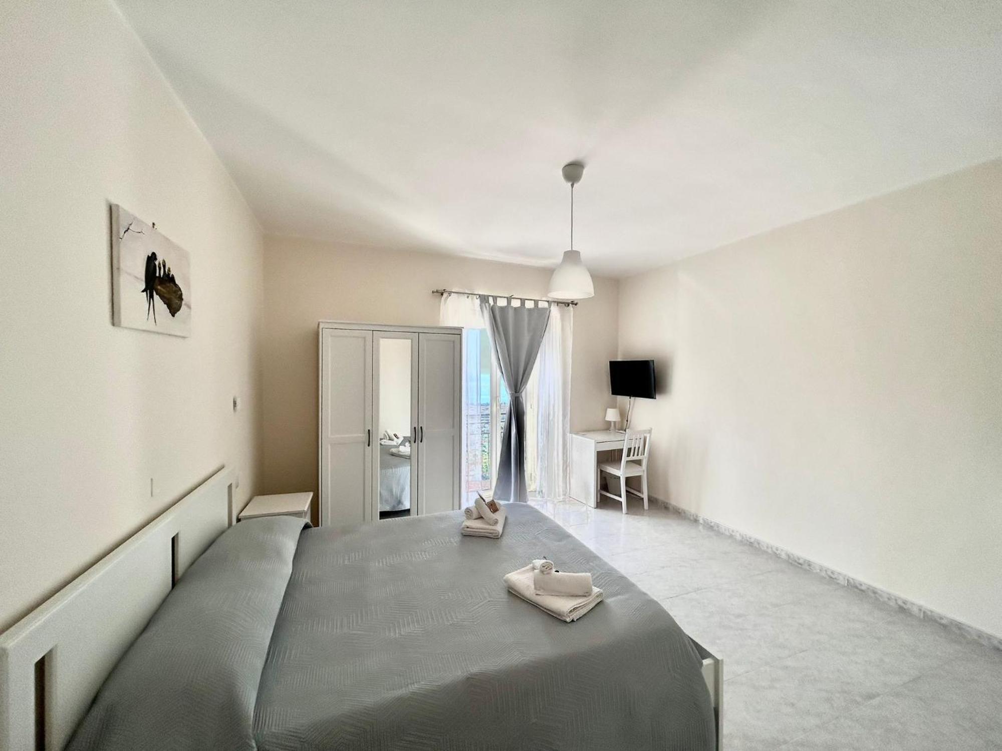 Apartamento Il Nido Delle Rondini Formia Exterior foto